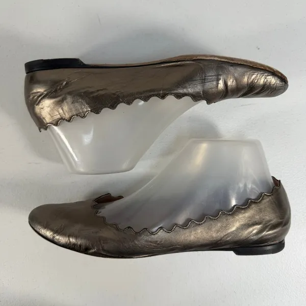 Chloe 38.5 US 8.5 Ballet Flats Lauren Scalloped Metallic Bronze Leather Shoes‎ - Image 5