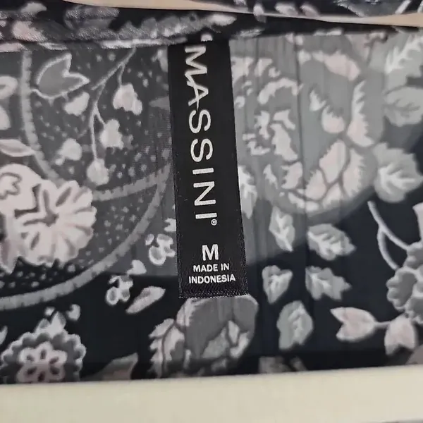 Massini Paisley Floral Print Top, Blouse. Size Medium - Image 6