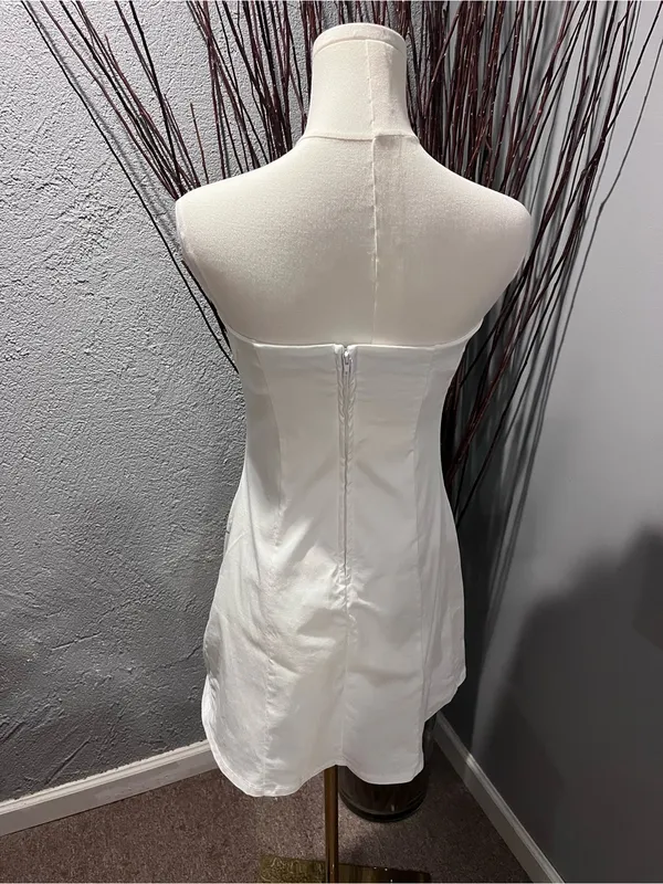 🌸Trixxi Blue And White Floral Strapless Mini Dress Size Medium🌸 - Image 2