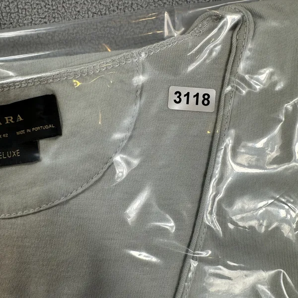 ZARA Deluxe T Shirt L Basic U Neck Short Sleeve Tee Top Light Gray Soft Classic - Image 7