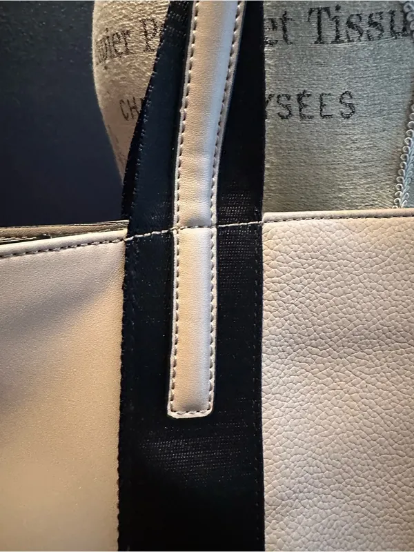 Calvin Klein Cream and Black Colorblock Tote with Accessory Pouch - Image 4