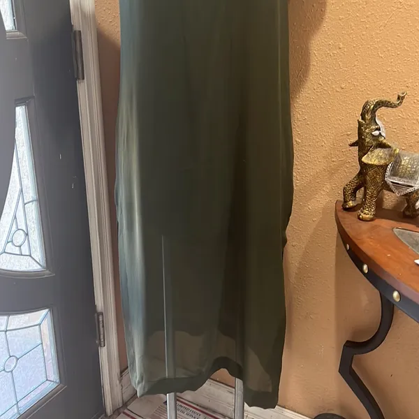 Zara green midi short sleeve dress - Image 2