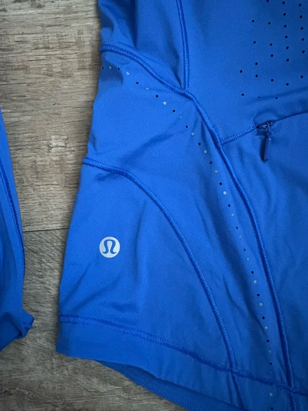 Lululemon Flash Forward Half Zip Cerulean Blue Sz 2 - Image 9