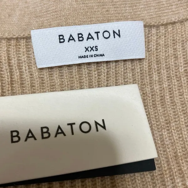 NEW Aritzia Babaton Sidney Tan Wool Cashmere Deep V Sweater Vest Top Size XXS - Image 4
