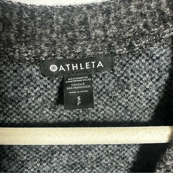 Athleta Sz S Westlake Textured Cardigan Sweater Gray Fog Camo Fine Merino Wool - Image 8