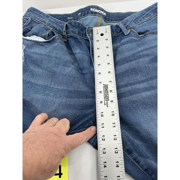 Womans Sonoma Distressed Blue Jeans 18 R Skinny Excellent Condition - Image 6