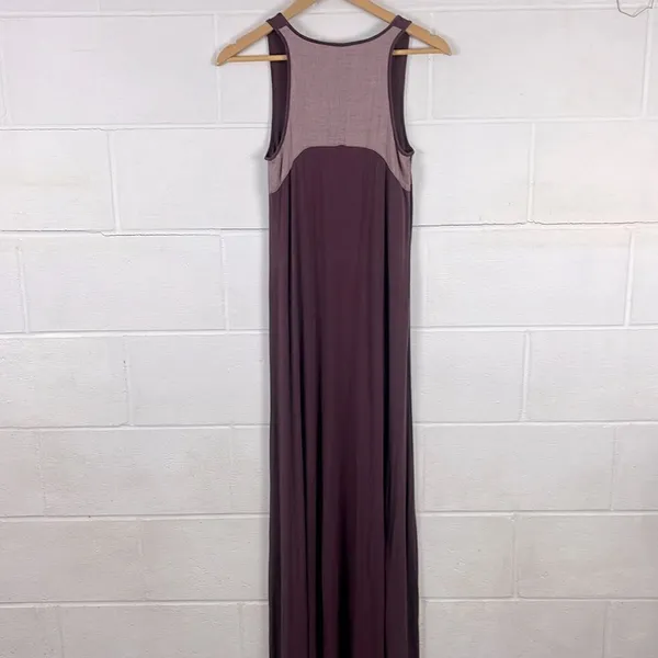 Vince scoop neck sleeveless maxi dress - Image 4