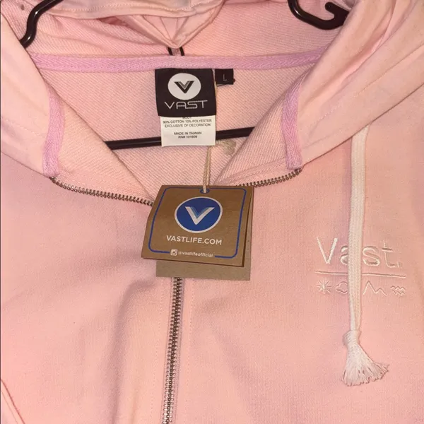 NWT Rose Quartz Pink Vast Life Climate Change Zip up fleece hoodie -water bottle - Image 10