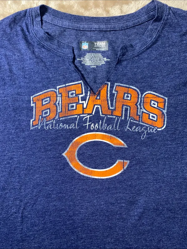 NFL Chicago Bears Women's Navy Short Sleeve Graphic Tee - Image 3