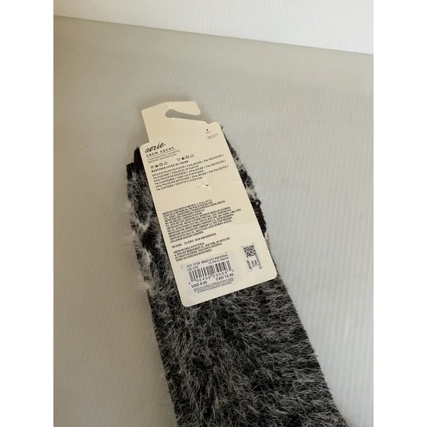 Aerie Crew Socks One Size Black with White   Thread Ribbed NWT - Image 4