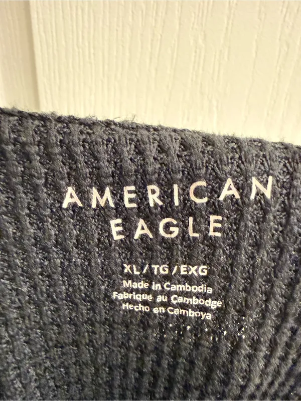 American Eagle Outfitters AE Black Long-Sleeve Waffle Plush Tee Shirt - size XL - Image 7