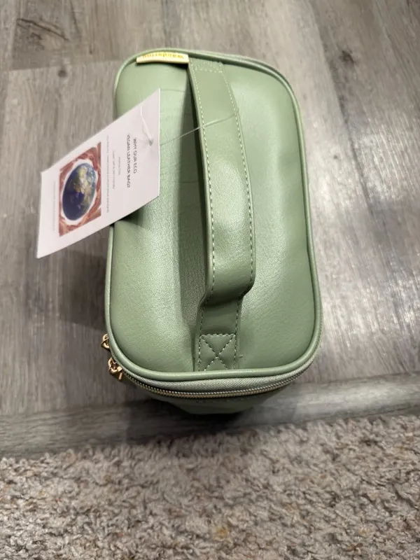 Wandering Nature “K” Makeup Bag Green - Image 2