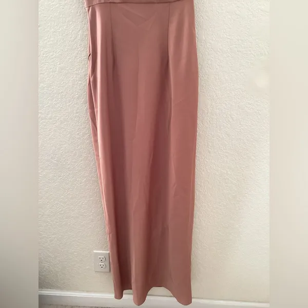 BHLDN Dylan One-Shoulder Satin Side-Slit Gown in Sedona Dusty Pink Anthropologie - Image 5