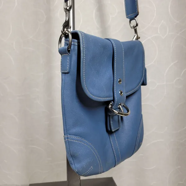 Coach Crossbody Saddle Bag Purse Womens Blue Leather Buckle Flap Soho - Image 10