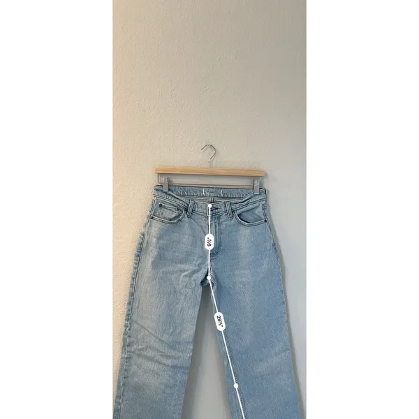 Abercrombie Fitch 90s Straight Ultra High Rise Light Wash Denim‎ Jeans Size 28 - Image 5