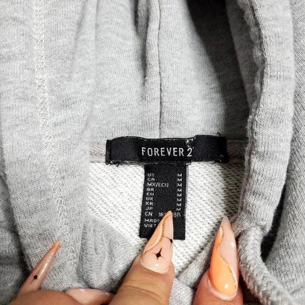 Forever 21 Gray‎ Cropped Hoodie - Image 7