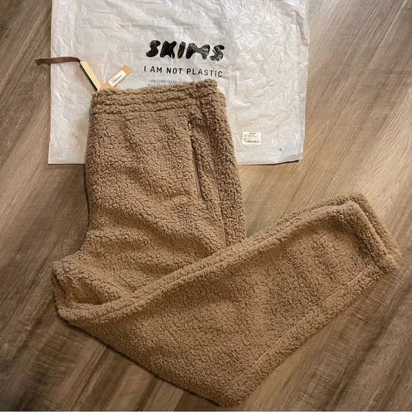 SKIMS Cozy Knit Sherpa Joggers Elastic Waist Tapered Leg NWT Women’s Size XL - Image 10