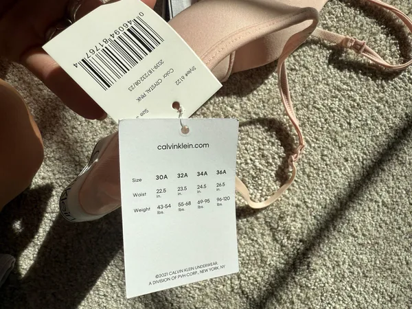 Calvin Klein NEW  BRA - Image 3