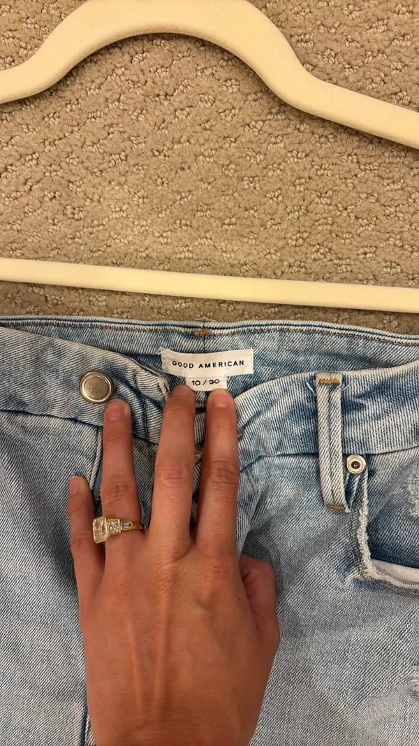 Good American Jeans - Image 3