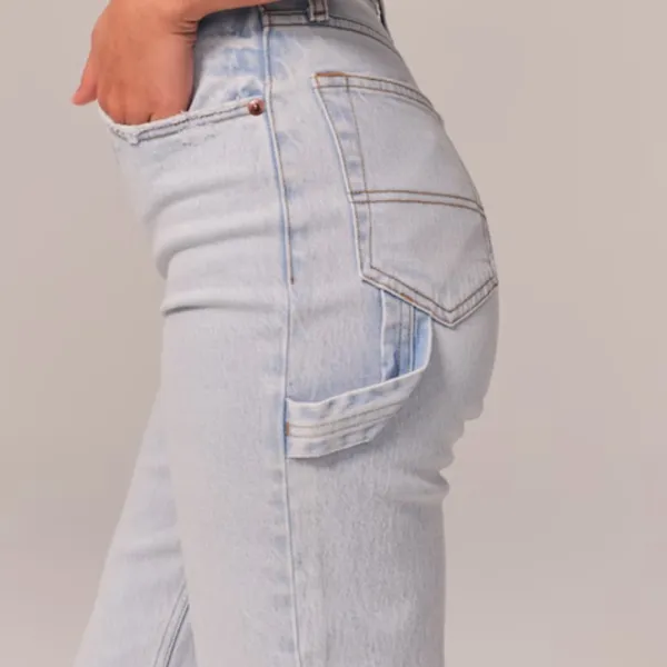 Abercrombie & Fitch Light Wash Ultra Hi Rise 90s Straight Carpenter Jean Size 6 - Image 2
