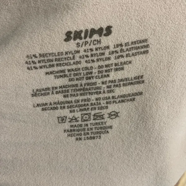 SKIMS NEW!! Sculpting Bodysuit - Image 5