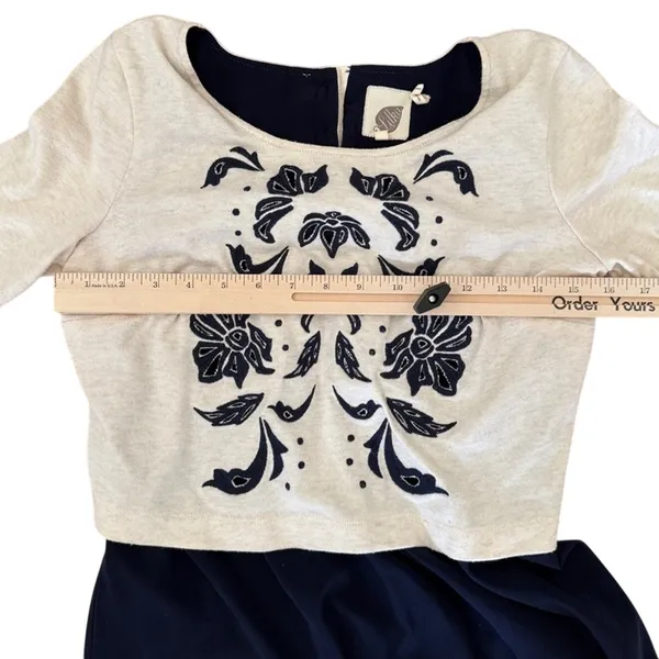 Lilka Cream Navy Blue Short Sleeve Embroidered Cutout Flower Mini Dress Size XS - Image 5
