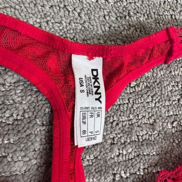 DKNY Intimates Red Lace Racerback Bralette Valentines Day XS - Image 3