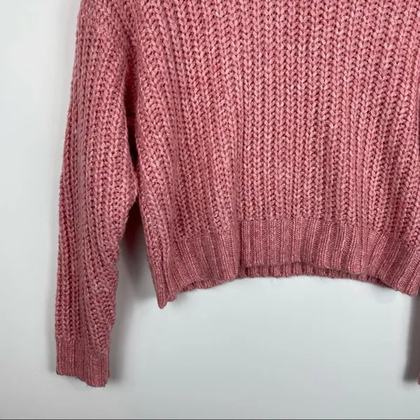 American Eagle Pink Chunky Knit Crop Sweater - Image 5