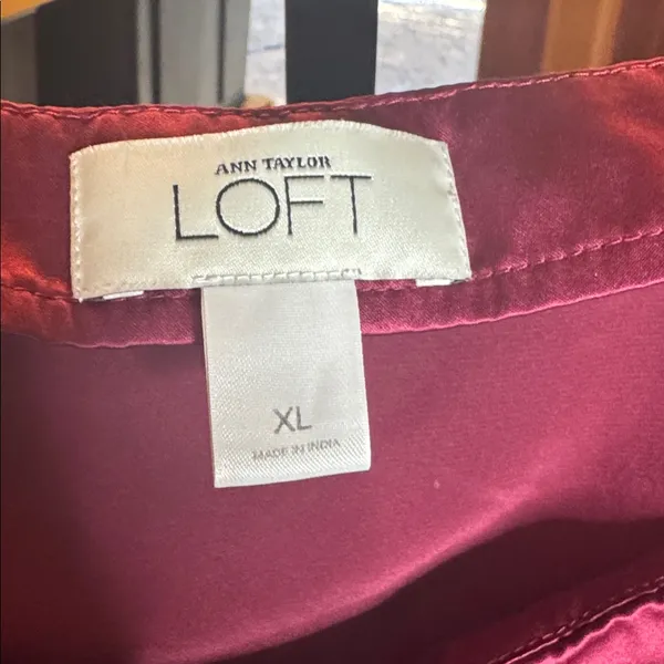 LOFT Satin Camisole Burgundy Blouse Wide Strap Pleated Top Size XL - Image 6