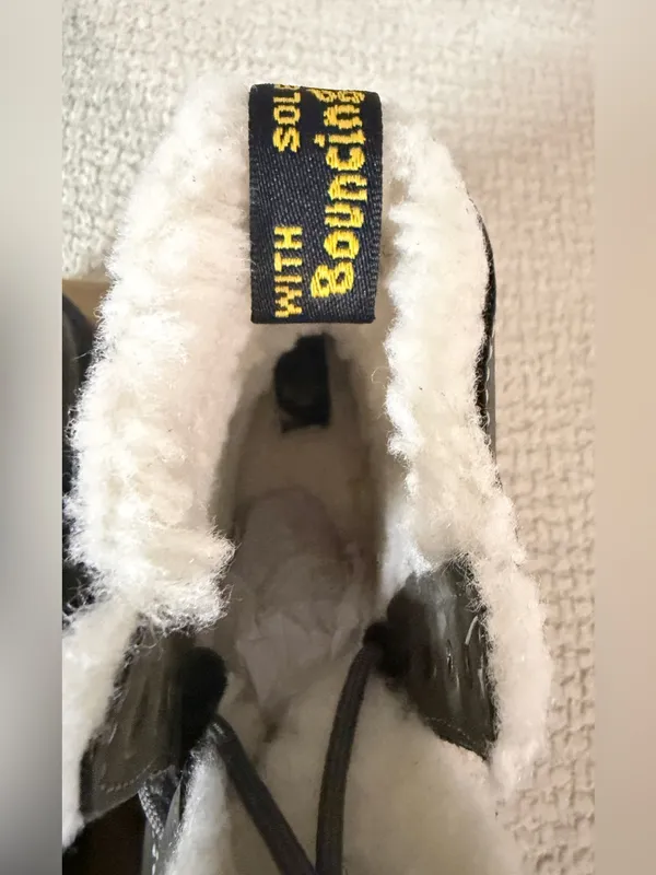 Dr Martens 1460 Pascal Bex Faux Fur Lined Boot Sz US 8 Gunmetal color - Image 4
