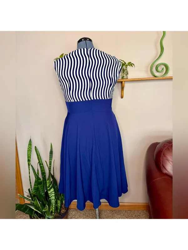 Retro Stage XXL Blue White Striped Sailor Dress Nautical Tie Front Pinup Retro - Image 4