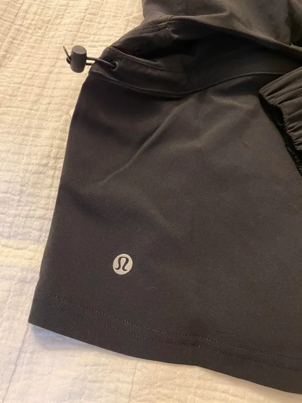 Lululemon All Day Breeze Hoodie - Image 6