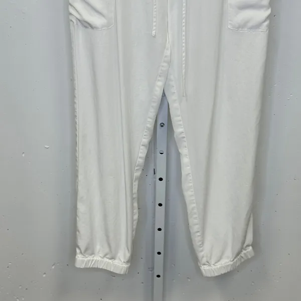Mags & Pye White Cargo Jogger Pants Women's Medium Elastic Waist Zipper Detail‎ - Image 4