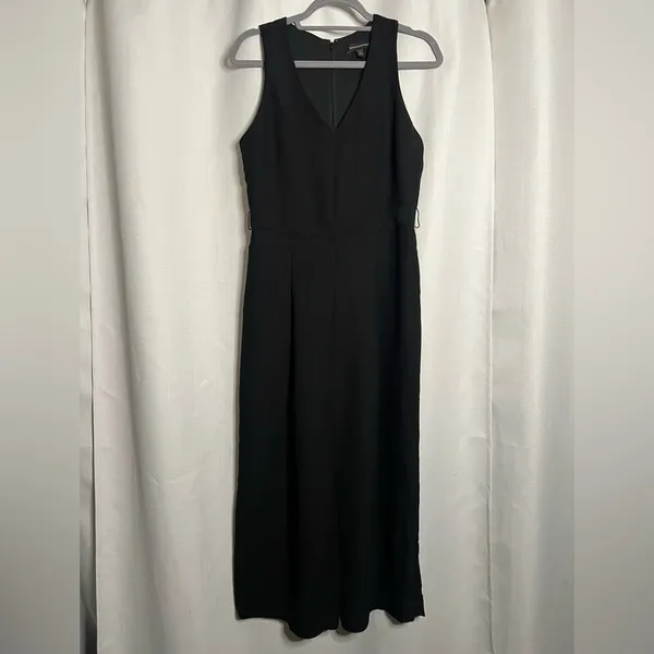 Banana Republic Black V Neck Jumpsuit Medium - Image 10