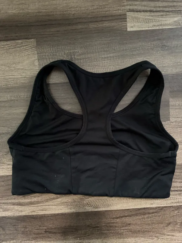 Gymshark Sports Bra - Image 3