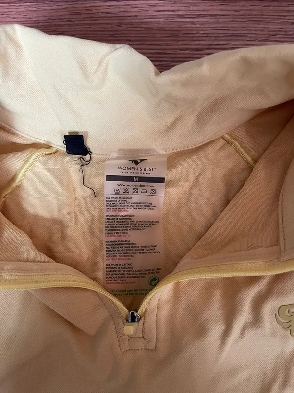 Womens best essential half zip jacket  - Image 3