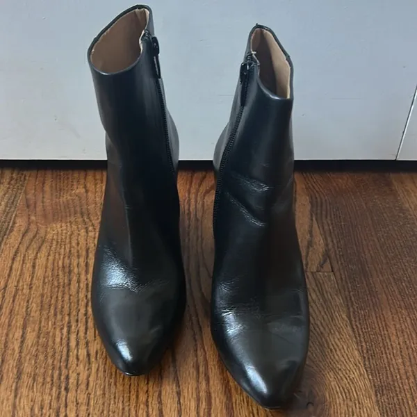 Ann Taylor Leather Wedge Booties Size 5 - Image 2