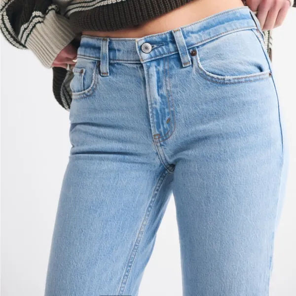 Abercrombie & Fitch Curve Love Mid Rise Straight Raw Hem Jean - Image 8