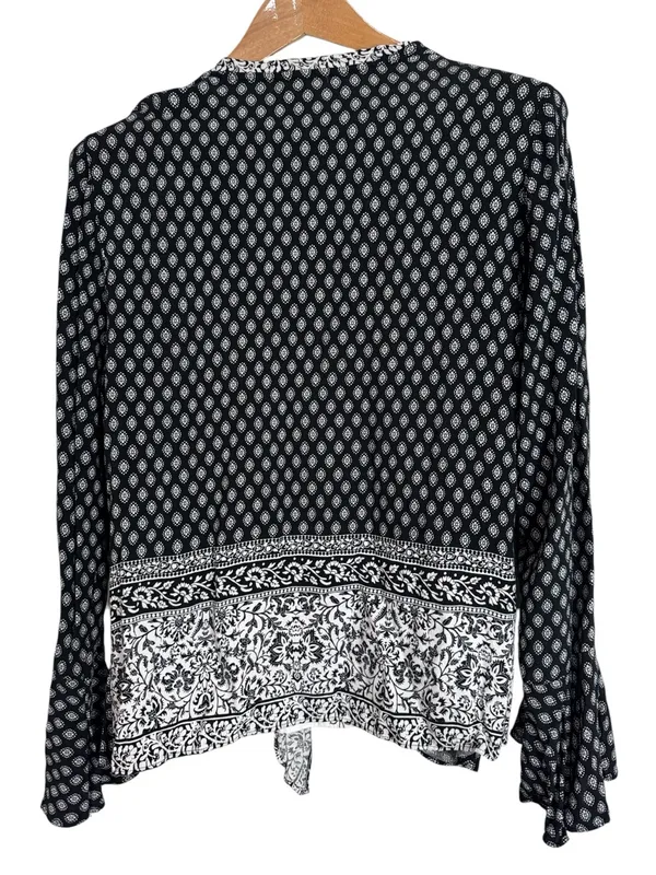 Fig and Flower Layered Boho Mixed Print Tie-Front Bell Long Sleeve Blouse size L - Image 2