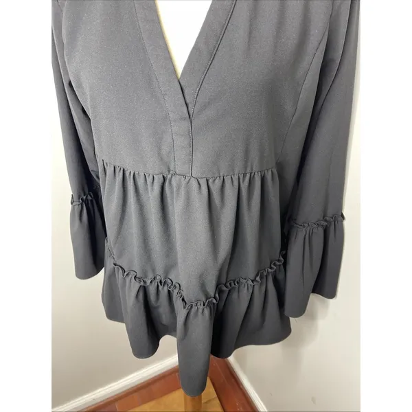 Tuckernuck Pomander Place Black Kenzo Crepe‎ Blouse Top Women's Size Medium - Image 8