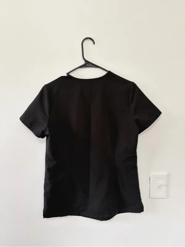 Figs Black Catarina One-Pocket Scrub Top - Image 2