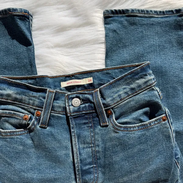Levi’s Wedgie Straight jeans - Image 3