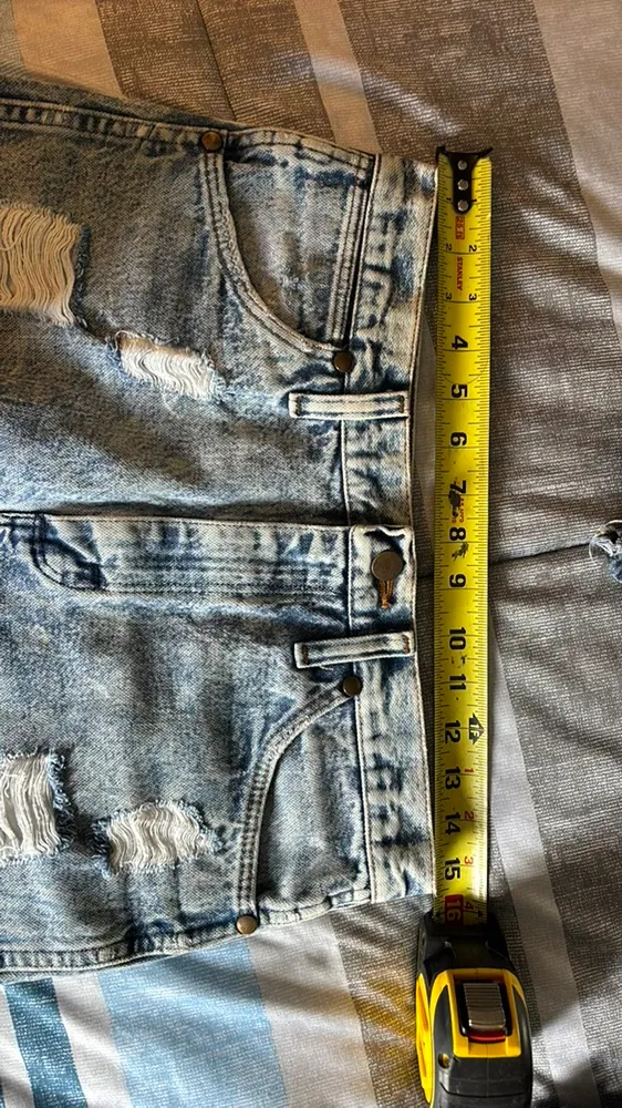 Wrangler Distressed Vintage Shorts - Image 5