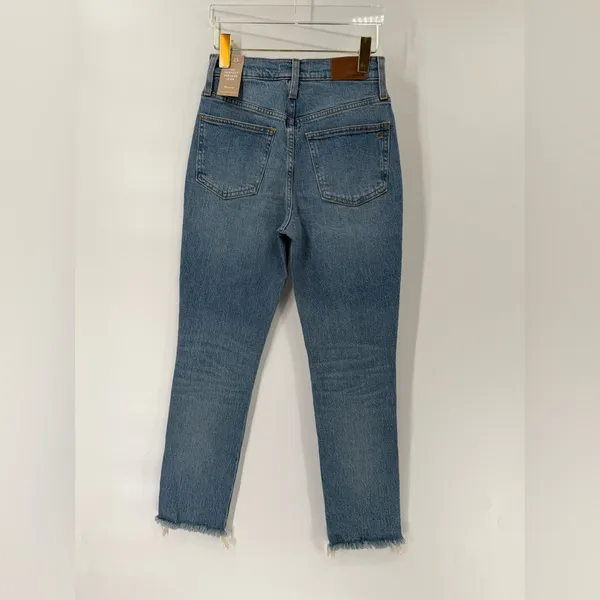 NWT Madewell The Perfect Vintage Jeans Womens 25 Ainsworth Wash AF691‎ Raw Hem - Image 4