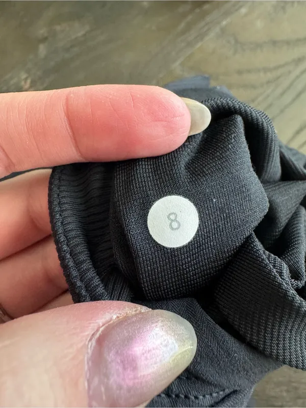 Lululemon Studio Crop Deep Coal Size 8 - Image 14