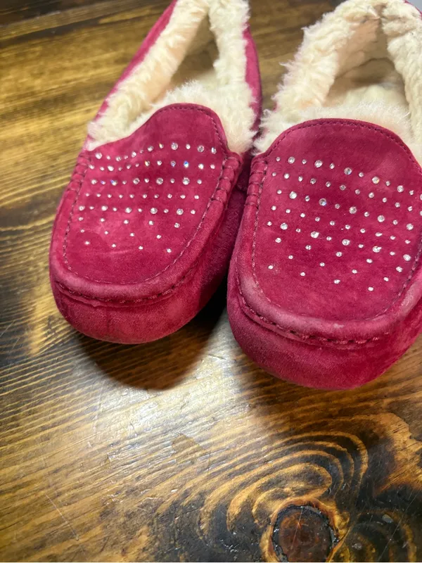 Ugg Ansley burgundy crystal diamond loafers size 8 - Image 2