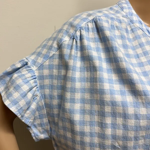 Crown & Ivy Baby Blue & White Plaid Short Flutter Sleeve Linen Blend Top size S - Image 4