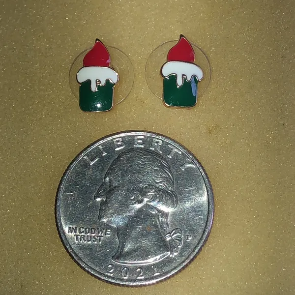 Festive Red and Green Christmas Candle Holiday Earrings - Image 4