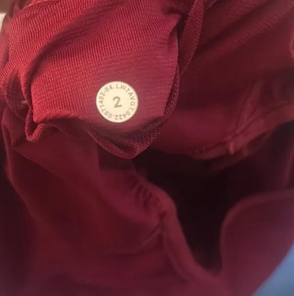 Lululemon Hotty Hot Shorts 4” - Image 4