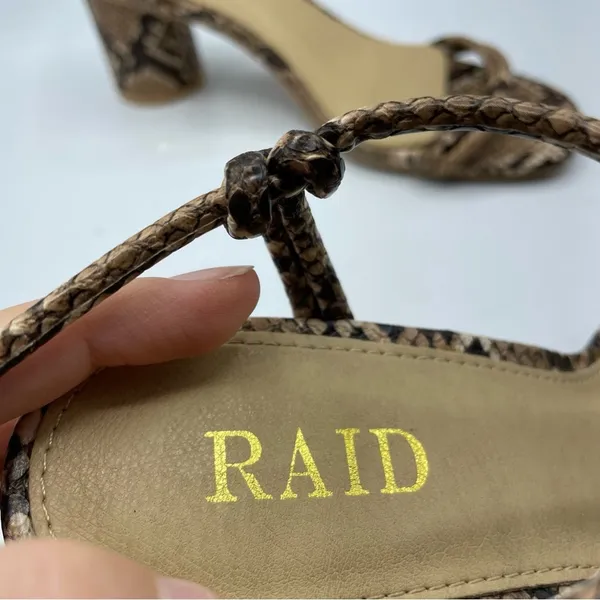 As Seen On Screen Raid Beige Snake Embossed Square Toe Chunky Heel Sandals Womens 36 Faux Leather - Image 12